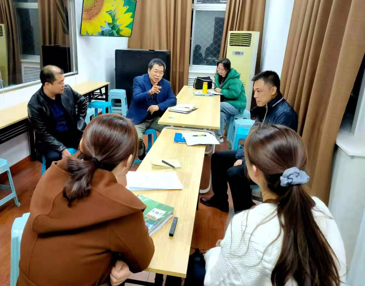 韩校长听课 (2).jpg