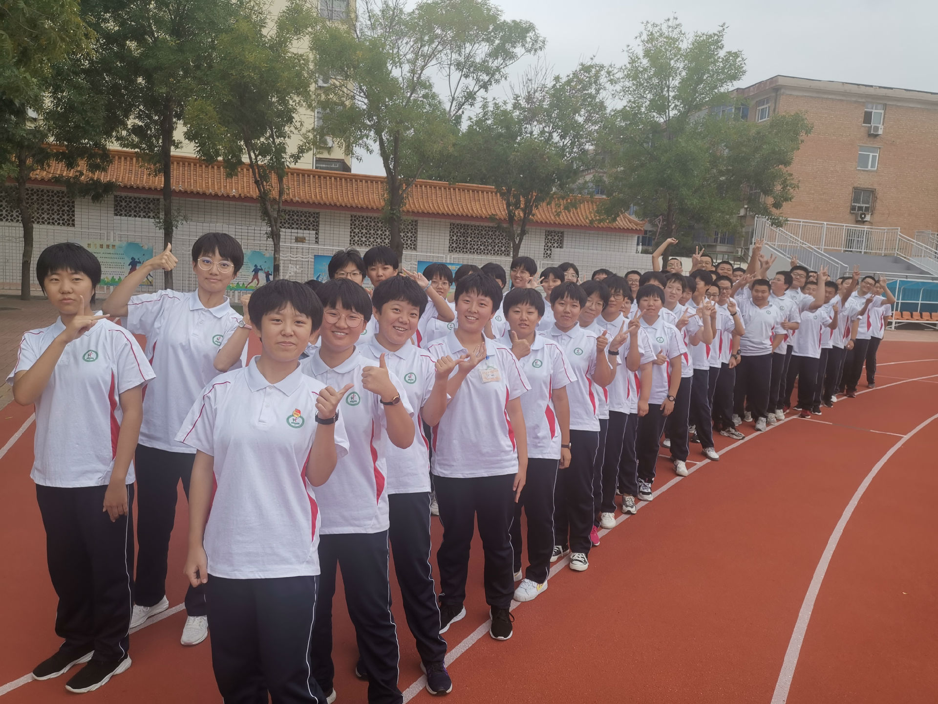 2. 每周五公里长跑.jpg