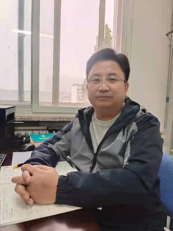 贾永奇.jpg