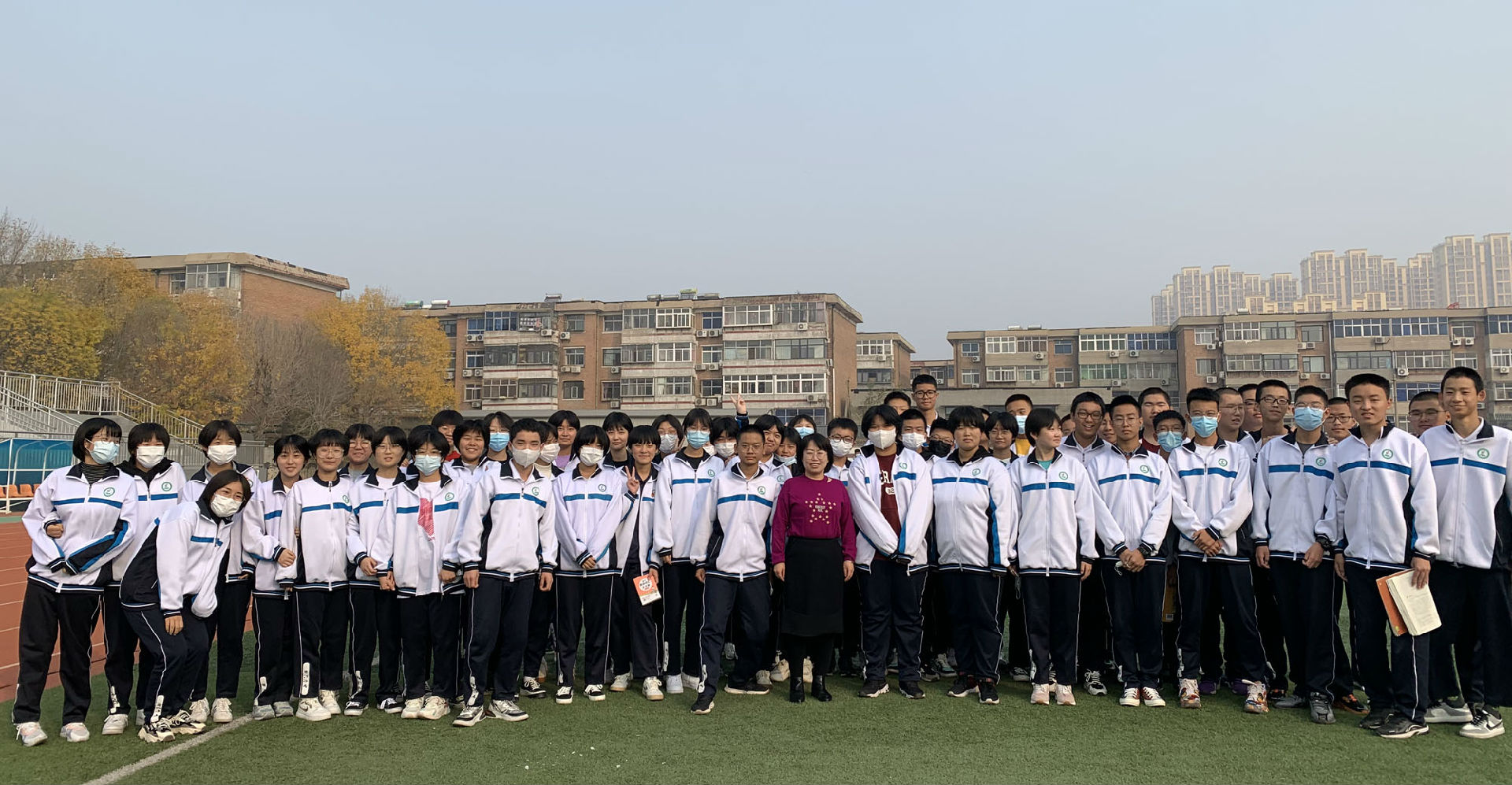 马晓艳合影.jpg