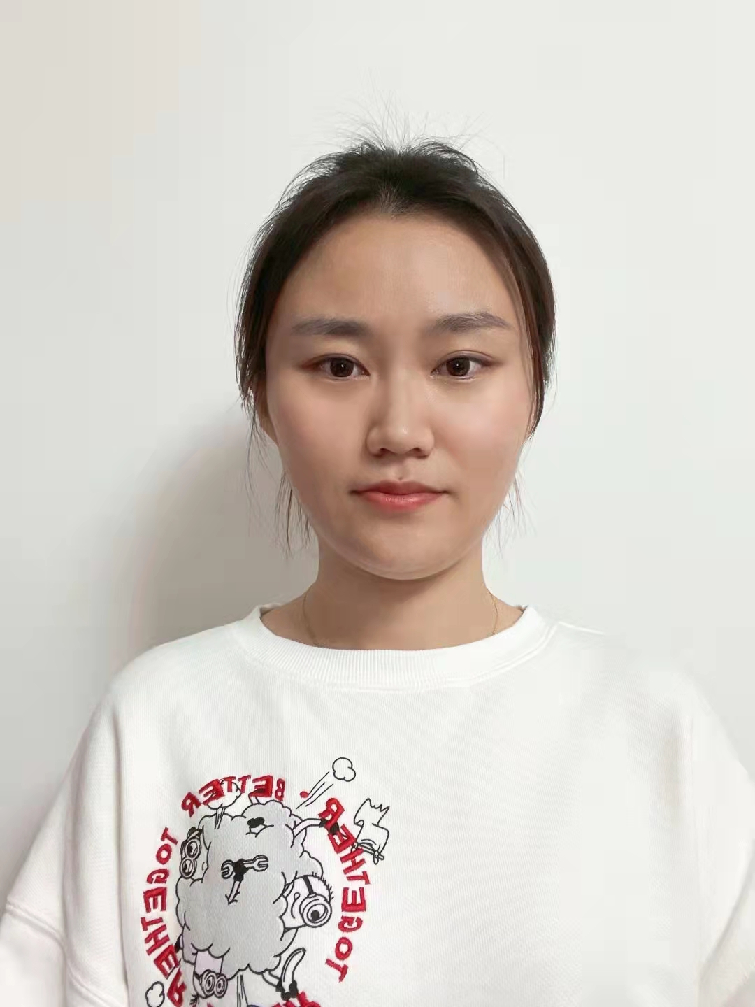 汤欣妍.jpg