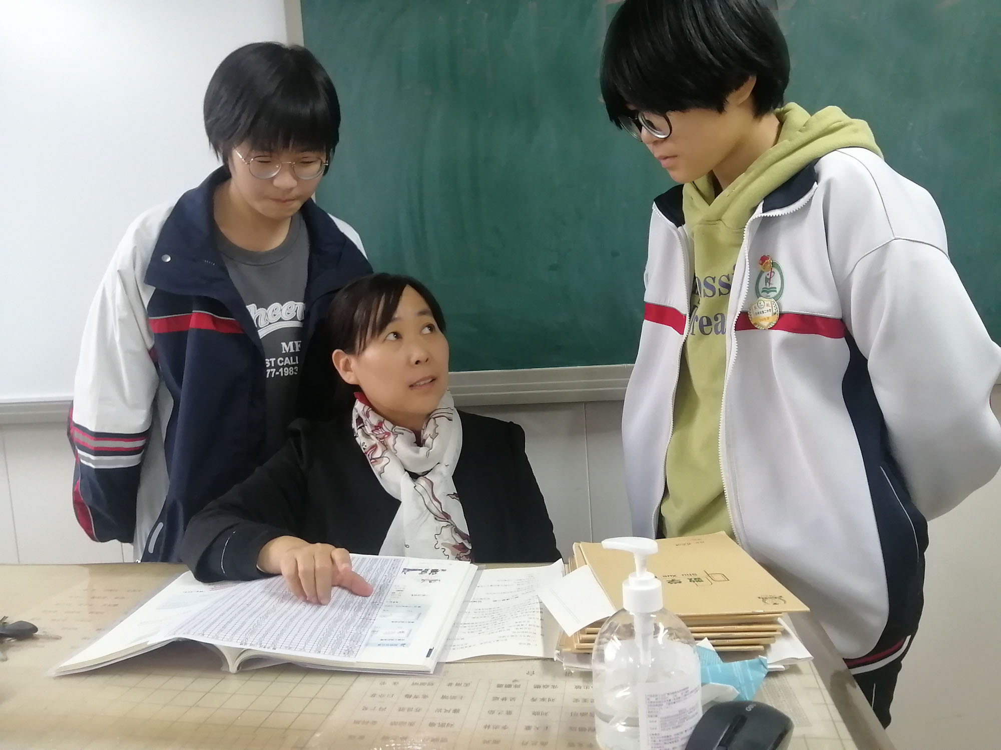 刘洪义1.jpg