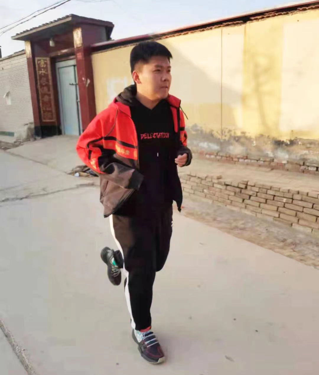 微信图片_202203010935511.jpg