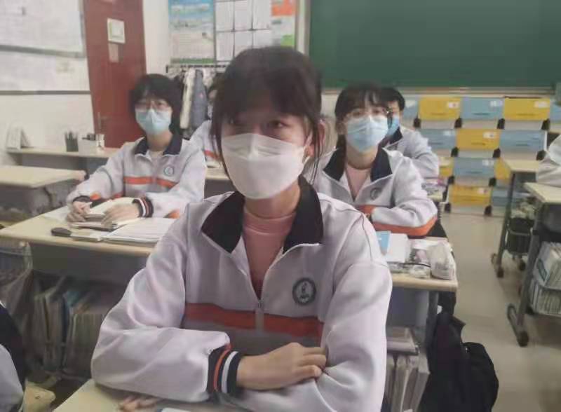 王雨涵.jpg