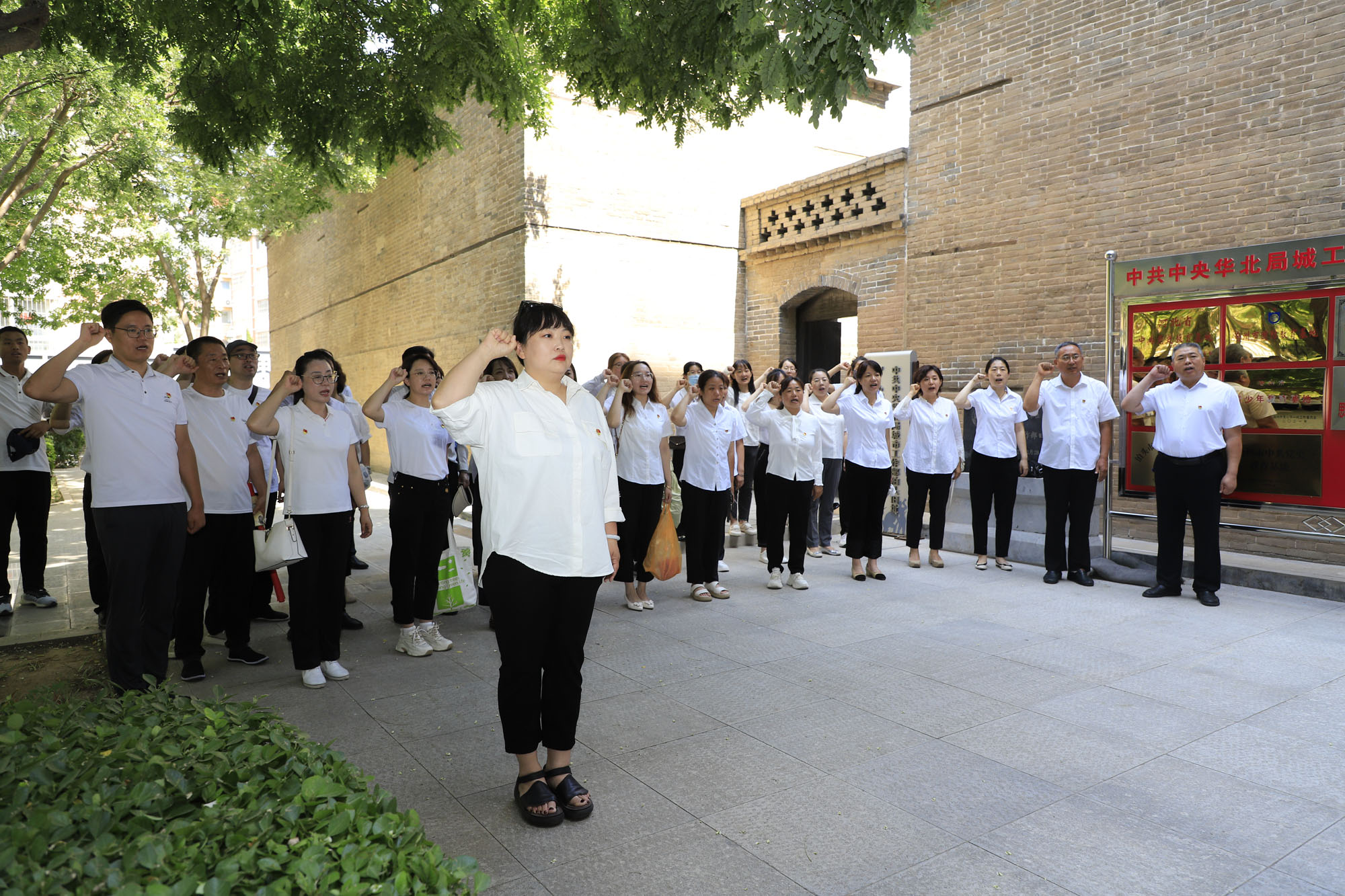 4.jpg 图片