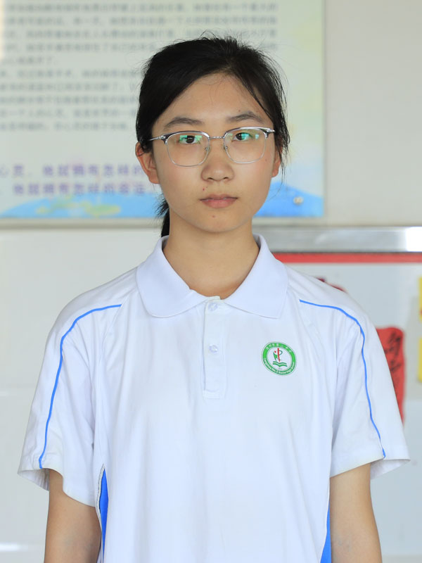 周辰宇1.jpg